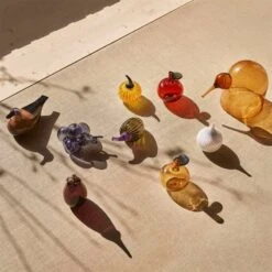 Iittala Apple Bottle, Cranberry -Ménagers Décoration Boutique 1051161 IittalaEMEA 04 iittala oiva toikka aubergine lilac 3