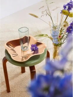 Iittala Vase Aalto, 180 mm, Clear 1937 8 Iittala Vase Aalto, 180 mm, Clear 1937 -Ménagers Décoration Boutique 1066192 iittalaemea 04 iittala alvar aalto collection vase 180mm clear 1937