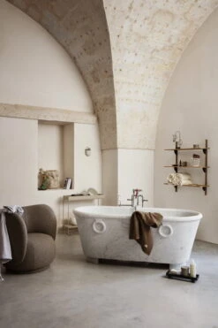 Ferm LIVING Plant Box, Deux niveaux, Cashmere 8 Ferm LIVING Plant Box, Deux niveaux, Cashmere -Ménagers Décoration Boutique 127 2302