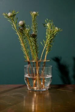 Fritz Hansen Petit Vase Ikebana, Laiton -Ménagers Décoration Boutique 14077 Happy Holidays 2019