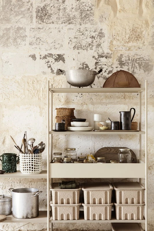 Ferm LIVING Grand Panier Ceramic, Blanc Cassé 2 Ferm LIVING Grand Panier Ceramic, Blanc Cassé – Image 2