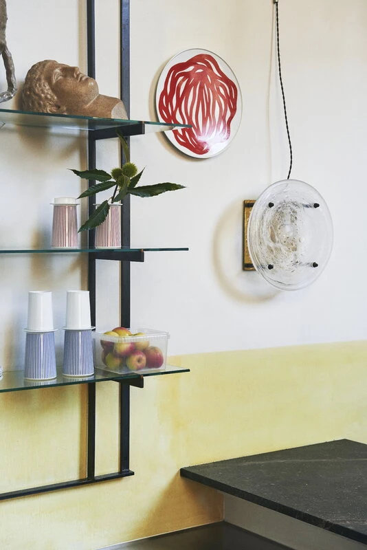 1616 / Arita Japan Vase PC 4 1616 / Arita Japan Vase PC – Image 4