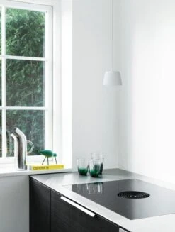 Normann Copenhagen Shorebird, Modèle Moyen, Vert - Noir -Ménagers Décoration Boutique 2022 Tub Lamp 3 White