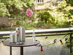 Vitra Grand Vase Nuage Céramique 11 Vitra Grand Vase Nuage Céramique -Ménagers Décoration Boutique 2393157 Nuage2C Accessories in situ shooting 2018 web 4 3 master