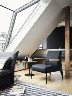 Vitra Resting Bird, Petit Modèle, Bleu Foncé -Ménagers Décoration Boutique 2578540 Fauteuil de Salon Mariposa Sofa 2 Seater Occasional Low Table Resting Animal Bird Nuage master 2