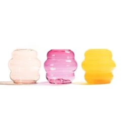 Fundamental Berlin Vase Moyen Muse, Rubine 9 Fundamental Berlin Vase Moyen Muse, Rubine -Ménagers Décoration Boutique 3 MUSE M 1