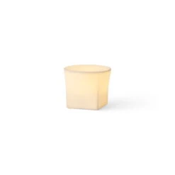 MENU Bougie Sans Flamme Ignus, 8 cm -Ménagers Décoration Boutique 4429639 Ignus Flameless Candle H8 angle on