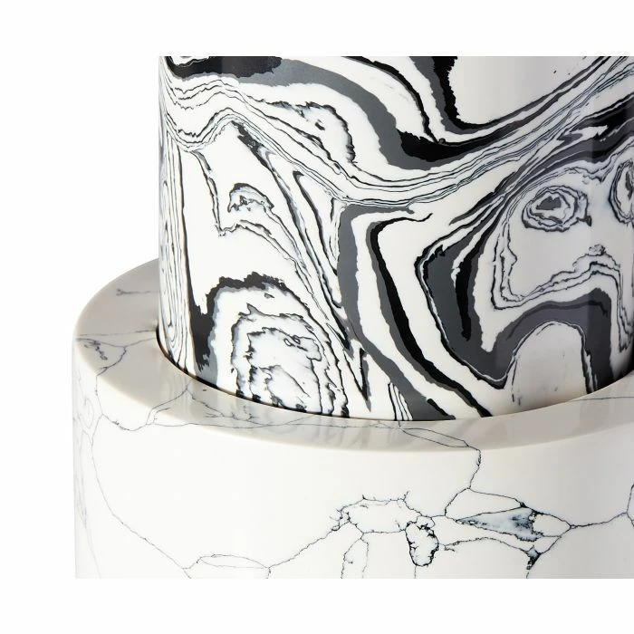 Tom Dixon Vase Swirl, Petit Modèle, Noir - blanc 4 Tom Dixon Vase Swirl, Petit Modèle, Noir - blanc – Image 4