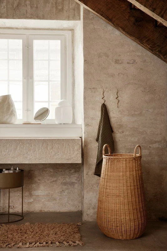 Ferm LIVING Miroir De Table Pond, Laiton 4 Ferm LIVING Miroir De Table Pond, Laiton – Image 4