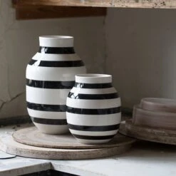 Kähler Vase Omaggio, Modèle Moyen, Noir -Ménagers Décoration Boutique 6Kahler iso HV