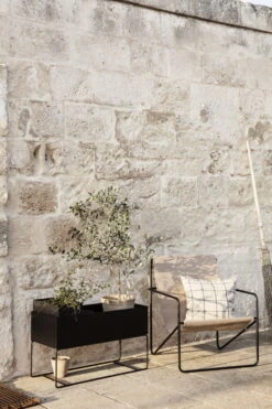 Ferm LIVING Grand Plant Box, Noir 5 Ferm LIVING Grand Plant Box, Noir -Ménagers Décoration Boutique 87 1695