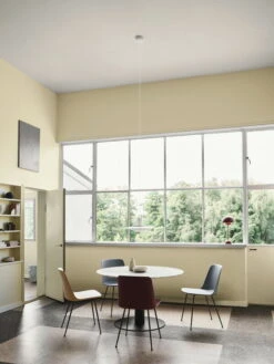 &Tradition Collect SC42 Object, Laiton Bronzé -Ménagers Décoration Boutique ATD Retail 2020 P376 KF1 In Between SK18 Rely HW6 Flowerpot VP3 Object SC42 Candleholder SC40 41 1200x1600 1