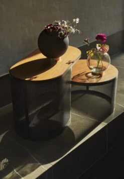 AYTM Pot De Fleurs Globe, Modèle M, Noir -Ménagers Décoration Boutique AYTM 13 167