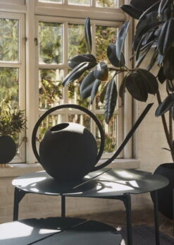 AYTM Arrosoir Globe, Grand Modèle, Noir -Ménagers Décoration Boutique AYTM D2 11 446