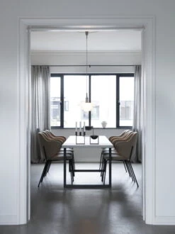 By Lassen Chandelier Kubus 4, Noir 11 By Lassen Chandelier Kubus 4, Noir -Ménagers Décoration Boutique By Lassen home 020403