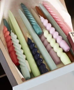 HAY Bougies Twist, Lot De 6, Tangerine - Rose Foncé - Vert Aqua -Ménagers Décoration Boutique Candle Spiral Candle Twist Candle Conical