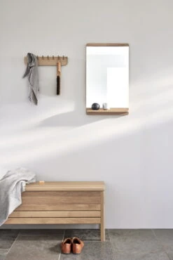 Form & Refine Miroir Mural Rim, Chêne Huilé Blanc -Ménagers Décoration Boutique FR Entrance A Line Storage Bench Echo Coatrack Rim Wallmirror white oak