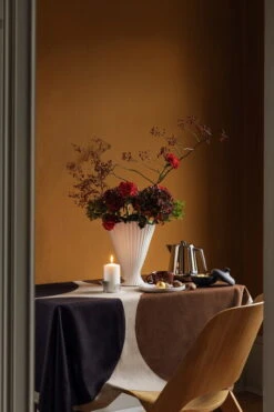 Ferm LIVING Vase Fountain, Blanc Cassé -Ménagers Décoration Boutique Fds jouluruoka10 22 suvi kesalainen