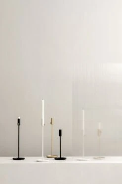 Northern Bougeoir Granny, 32,5 cm, Laiton -Ménagers Décoration Boutique Granny tall all Northern ph PO Solvberg High res 2