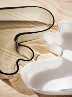 Iittala Bol Aalto, 262 x 50 mm, Blanc -Ménagers Décoration Boutique Iittala 2023 Aalto Collection bowl 252x62mm 01 1