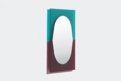 Petite Friture Miroir Wander, 40 x 55 cm, émeraude - Cerise 7 Petite Friture Miroir Wander, 40 x 55 cm, émeraude - Cerise -Ménagers Décoration Boutique M0890101 WANDER mirror 40x55 emerald cherry 2