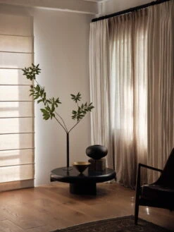 MENU Vase Stance, 50 cm, Laiton Bronze -Ménagers Décoration Boutique MENU Taper Bowl Surround Vase Stance Vase 2