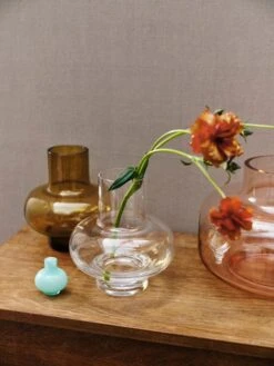 Marimekko Vase Umpu, Transparent -Ménagers Décoration Boutique Marimekko home lookbook 20200753 HIRES copy