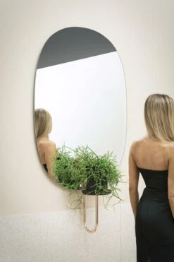 Miniforms Miroir Cigales, Noir - Cuivre -Ménagers Décoration Boutique Miniforms lifestyle Cigales mirror 01