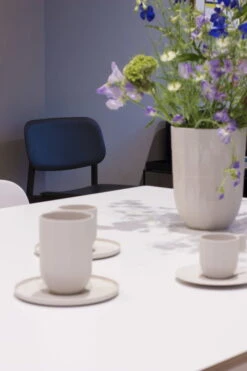 HAY Vase Paper Porcelain, L -Ménagers Décoration Boutique Paper Porcelain