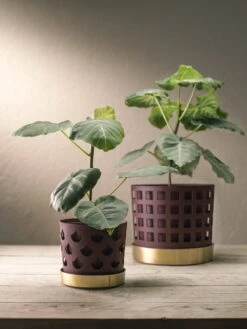 Klong Pot De Fleurs Moyen Trio, Rouge Foncé -Ménagers Décoration Boutique Trio Dark red varm vgg