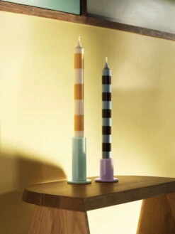 HAY Bougie Stripe, Jaune - Blanc -Ménagers Décoration Boutique Tube Candleholder S citrus Tube Candleholder M mint Stripe Candle yellow and white Stripe Candle blue and bordeaux