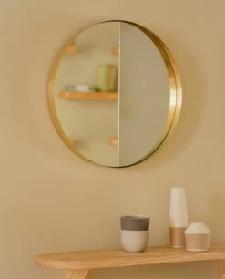 Lokal Helsinki Miroir Vino 60, Laiton, Extérieur -Ménagers Décoration Boutique VINO iinavuorivirta lokalhelsinki2022 4