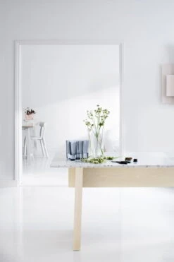 Iittala Vase Aalto 251 mm, Transparent 10 Iittala Vase Aalto 251 mm, Transparent -Ménagers Décoration Boutique alvar aalto collection 2014 3