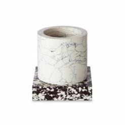 Tom Dixon Vase Swirl, Petit Modèle, Noir - blanc 11 Tom Dixon Vase Swirl, Petit Modèle, Noir - blanc -Ménagers Décoration Boutique b9d22870 6b3f 4532 b3df 6e1f6685fc4b