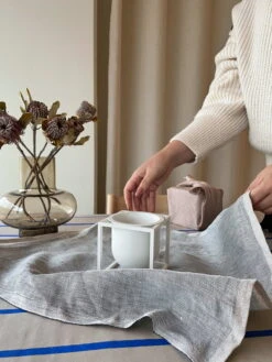 Marimekko Vase Umpu, Argile -Ménagers Décoration Boutique design stories paketointivinkit gift wrapping ideas 2 1 ma