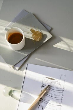 Fundamental Berlin Ornement Flatmates, Punaise, Laiton -Ménagers Décoration Boutique fundamental 1020203749